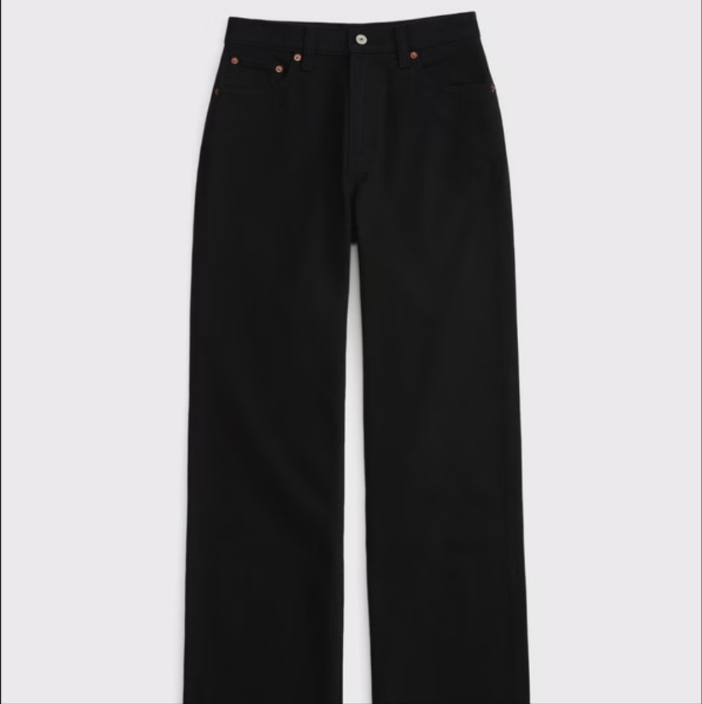 Abercrombie & Fitch Black Curve Love High Rise 90s Relaxed Jean